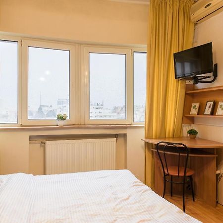 Apartamento Downtown Studio Bucarest Exterior foto