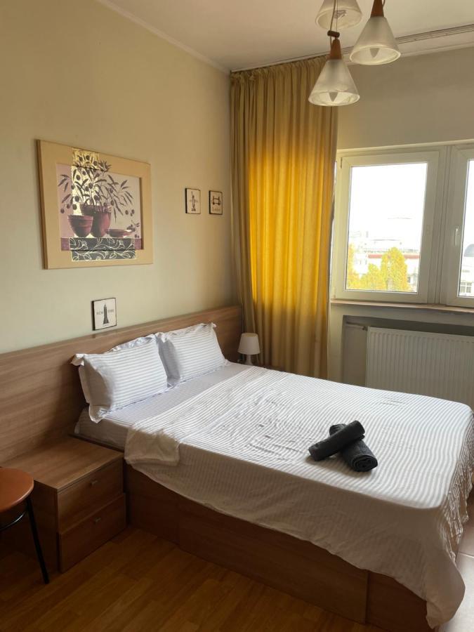 Apartamento Downtown Studio Bucarest Exterior foto